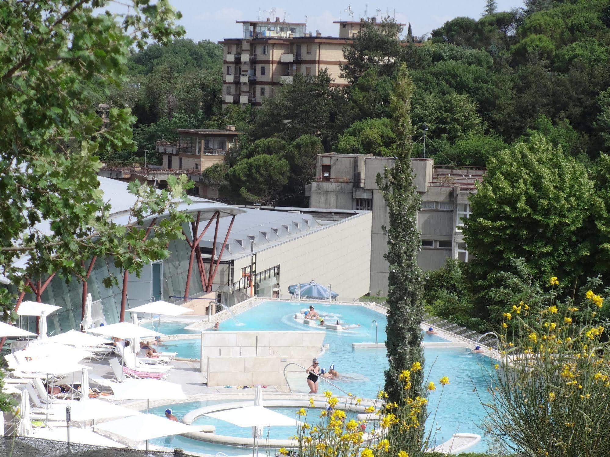 Hotel Saturno Кьянчано-Терме Экстерьер фото